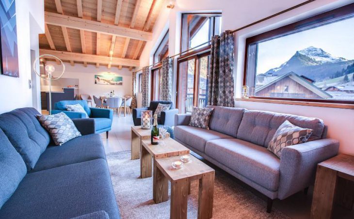 Chalet Chouette, Morzine, Lounge View